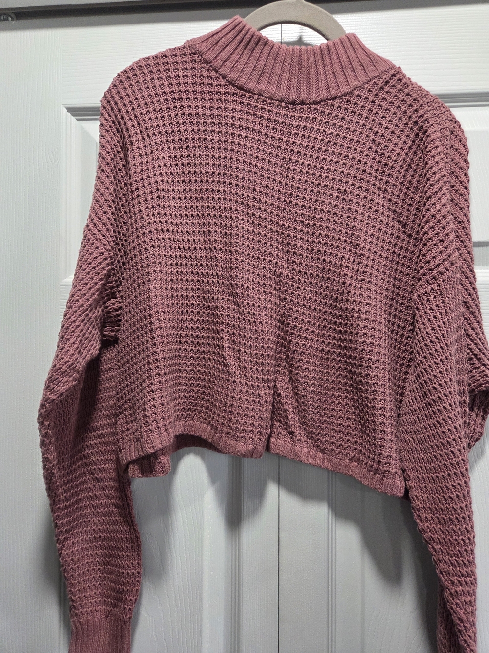 Hollister Women’s Pink Cropped Waffle-Knit Sweater
